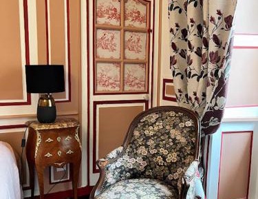 Deluxe Double Room with Shower