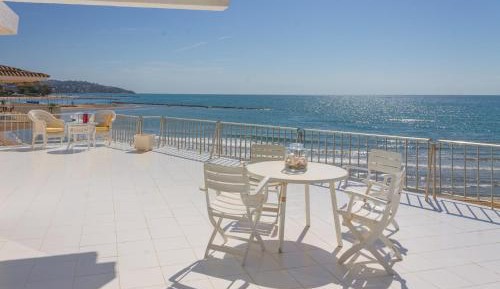 Villa with Sea View
