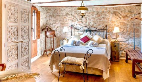 Five-Bedroom House
