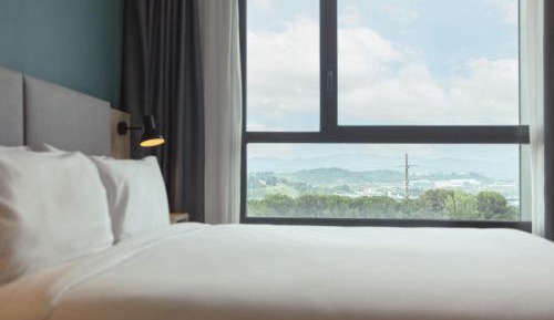 Standard Room with Two Single Beds