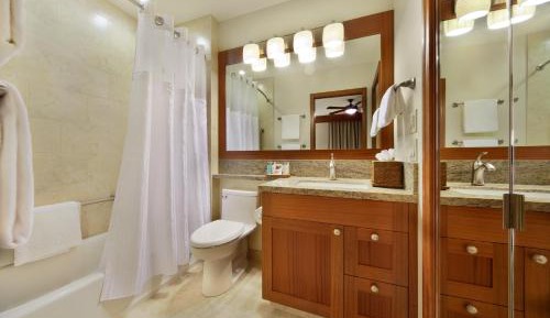 Family Studio with Garden View