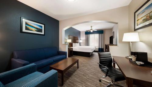 King Suite with Sofa Bed