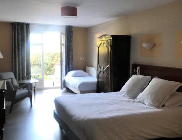 Large Double Room