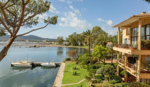 Superior Triple Room with Sea View