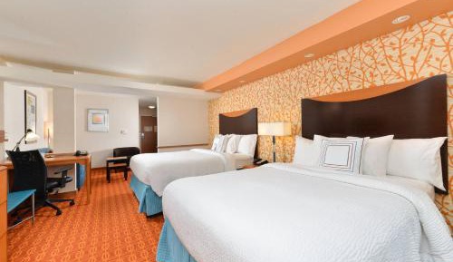 Double Room with Two Double Beds - Hearing Accessible