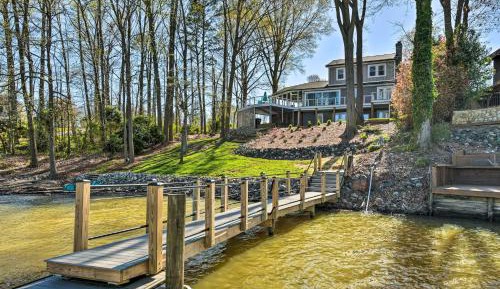 Four-Bedroom Vacation Home