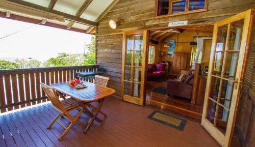 Bungalow with Ocean View - Tree House