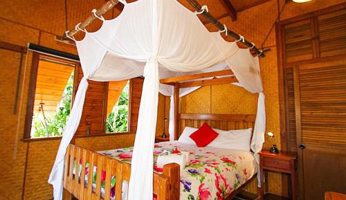 Two-Bedroom Bungalow with Ocean View