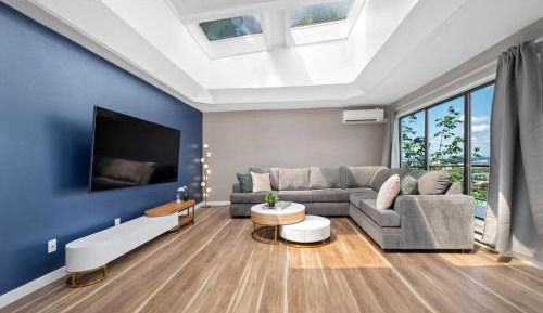 Two-Bedroom Apartment with City View