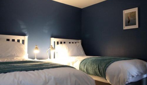 Twin Room with Private Bathroom