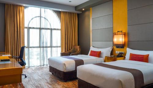 Premier Twin (City View) 