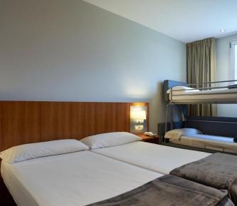 Classic Quadruple Room
