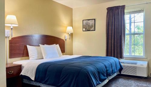 One-Bedroom Suite