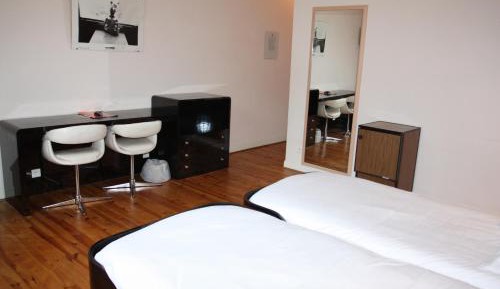 Triple Room with Shower