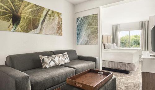 Studio with Two Queen Beds and Sofa Bed