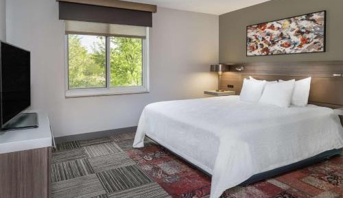 King Suite with Spa Bath