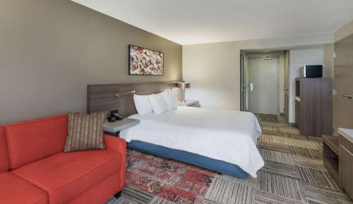 King Room with Sofa Bed - Non-Smoking