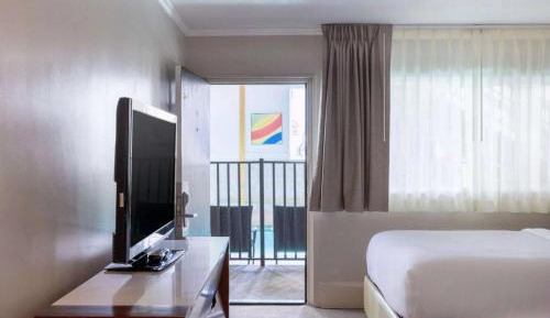 Double Room with Pool View