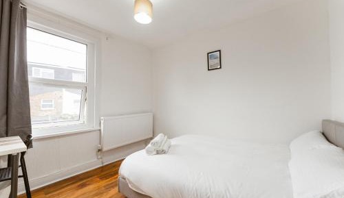 Double Room with Shared Bathroom