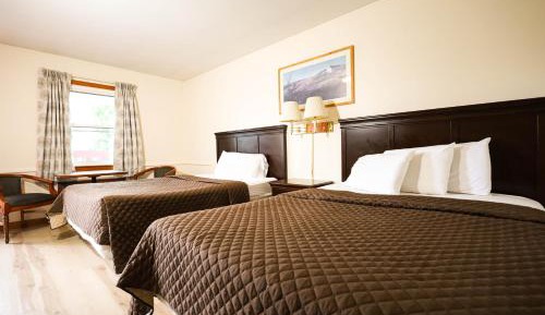 Queen Room with Two Queen Beds