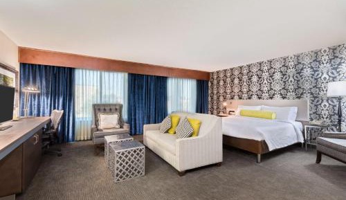 Deluxe King Room with Sofa Bed