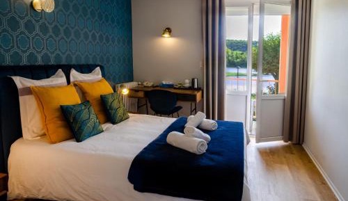 Double Room with Lake View