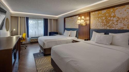 Queen Room with Two Queen Beds - Disability Access
