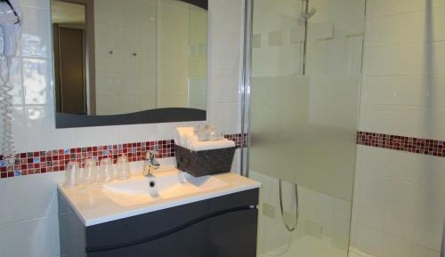 Quadruple Room with Shower