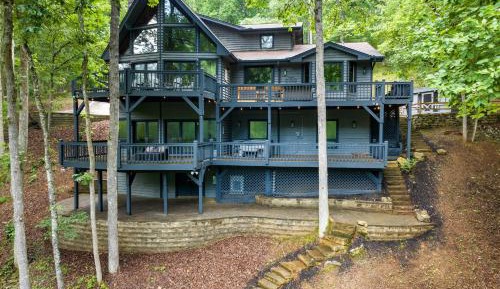 Four-Bedroom Vacation Home