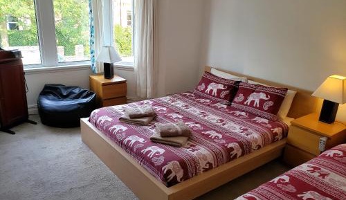 Triple Room with Shared Bathroom