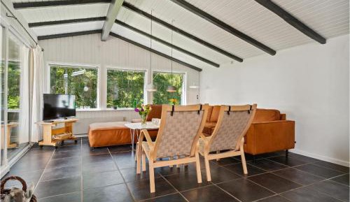 Three-Bedroom Vacation Home 