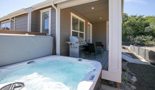 Three-Bedroom Vacation Home 