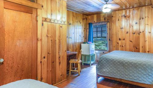 Main Lodge 2D - Up to 4 People (Pets not Allowed)