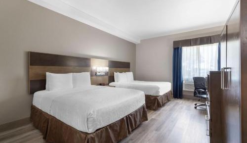 Queen Room with Two Queen Beds - Disability Access