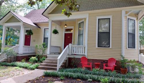 Deluxe Bungalow