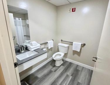 King Room - Disability Access