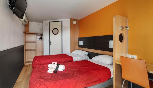 Standard Room - 2 Single Beds