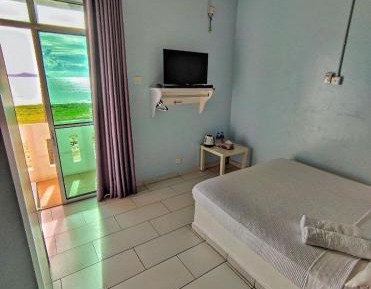 Queen Room with Sea View