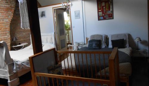 Superior Triple Room with Private Bathroom