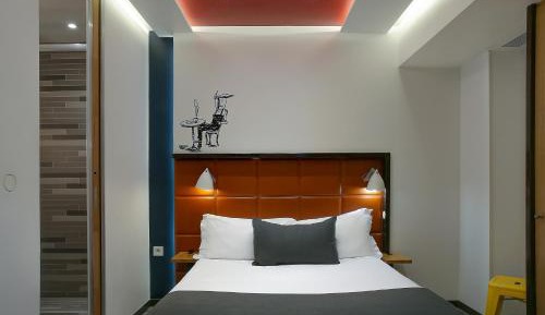 Classic Double Room