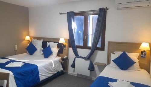 Triple Room with Private Bathroom