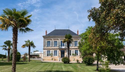 King Room with Garden View