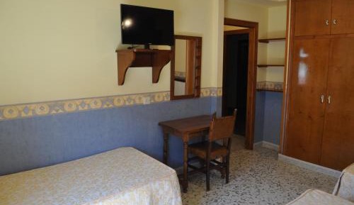 Double Room with 2 Extra Beds