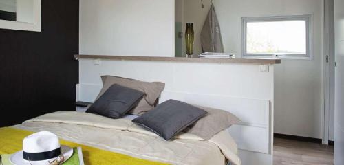 Superior Mobil Home (8 Adults)