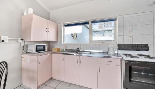 Studio Apartment Comfort with Partial Lake View