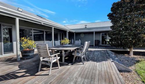 Six-Bedroom Holiday Home