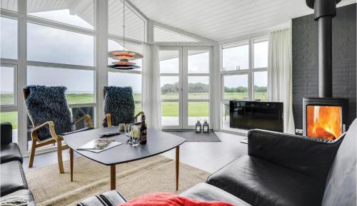 Three-Bedroom Vacation Home 