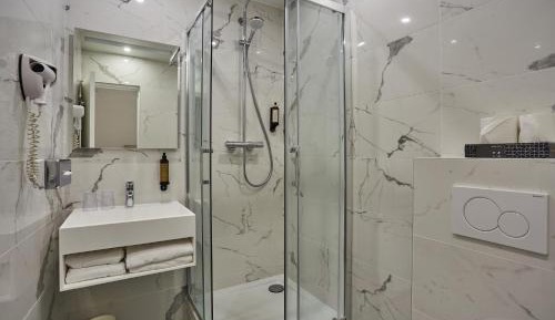 Superior Family Room