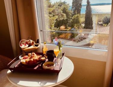 King Room with Lake View