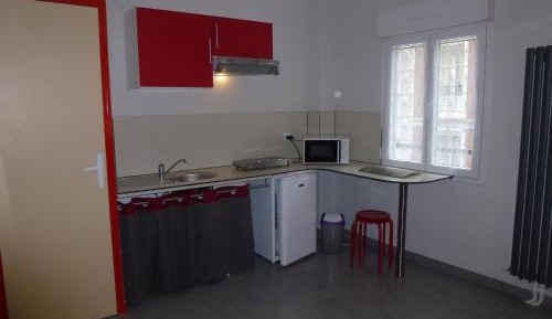 Studio Apartment